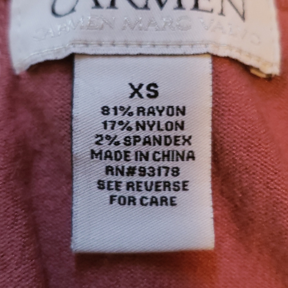 Carmen Marc Valvo Pink and black sweater - Picture 4 of 4